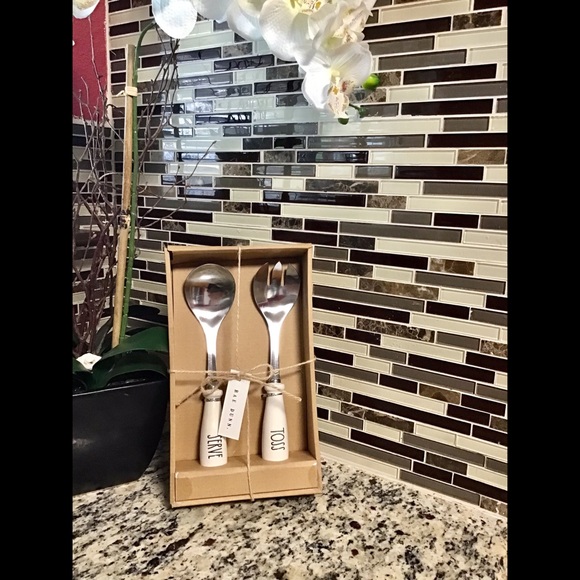 ✨ NWT✨ Rae Dunn Serve Toss Salad Utensils✨ - Picture 2 of 2